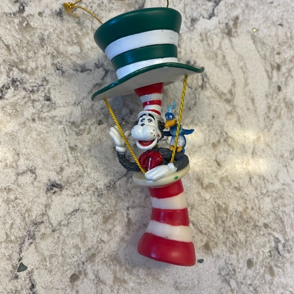 Dr. Seuss Holiday Ornament Hat air Balloon‎ - Picture 1 of 8